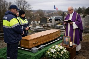 Obsèques d’une personne isolée avec prise en charge par la commune dans un cimetière